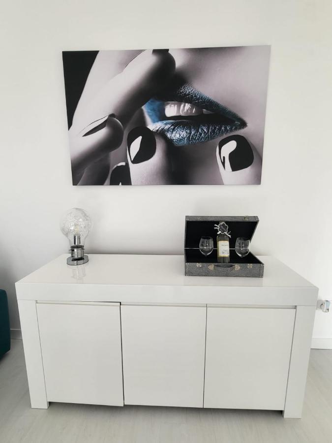 Przytulny Apartament Z Kominkiem Przy Jeziorze Borne Sulinowo Exteriér fotografie